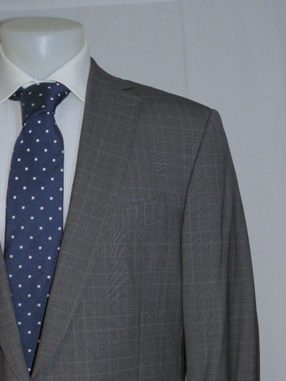 Ermenegildo Zegna Su Misura Exclusive High Performance Gray Plaid Suit 46L